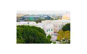 迪拜美国大学