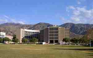 加利福尼亚州立大学