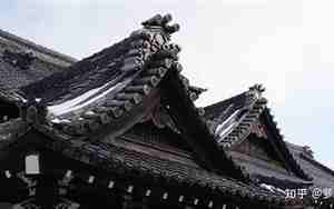 描写古代建筑的句子